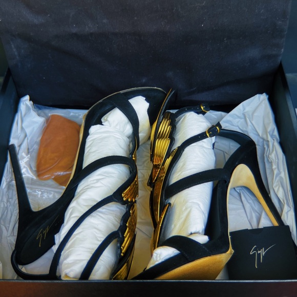 2.0 Cruel Giuseppe Zanotti Heels - Picture 6 of 13